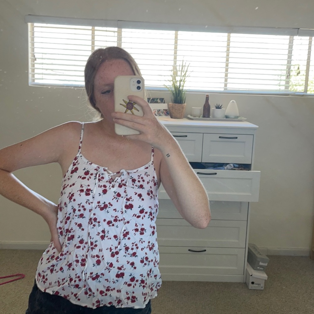 Floral hollister tank top
